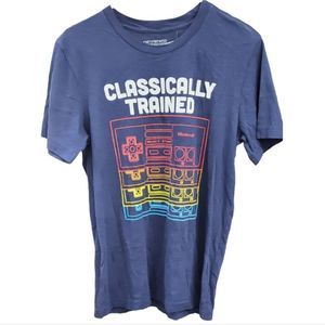 NINTENDO Blue "Classically Trained" Graphic T-Shirt Size S‎
